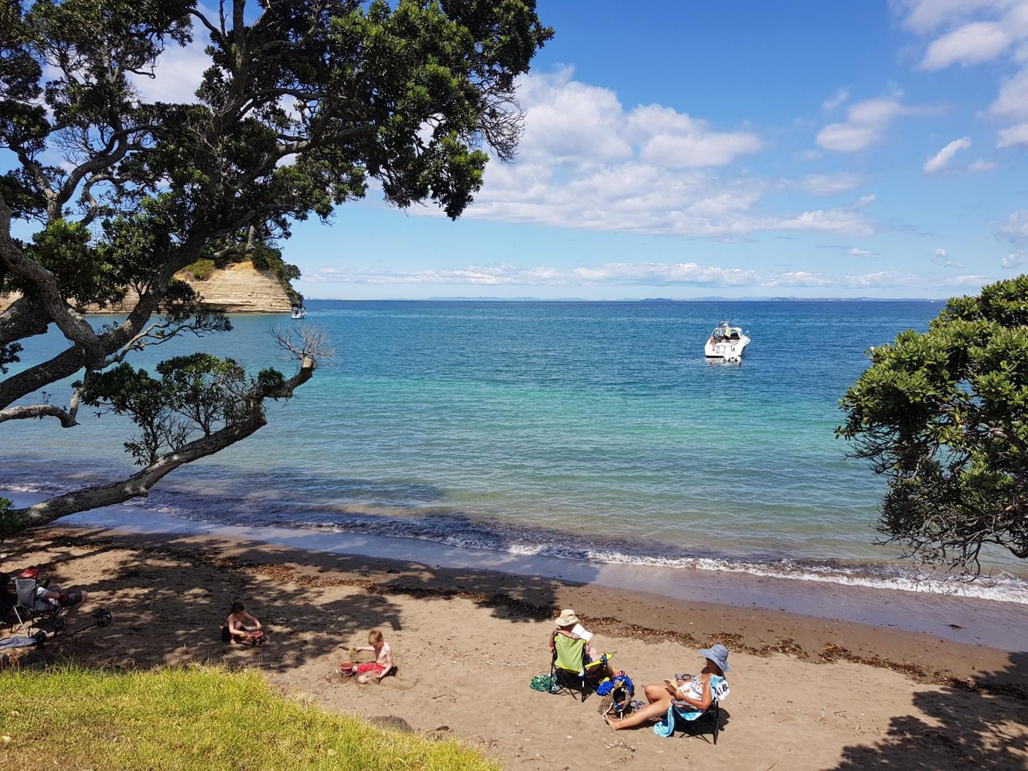 Whangaparaoa Lodge מראה חיצוני תמונה