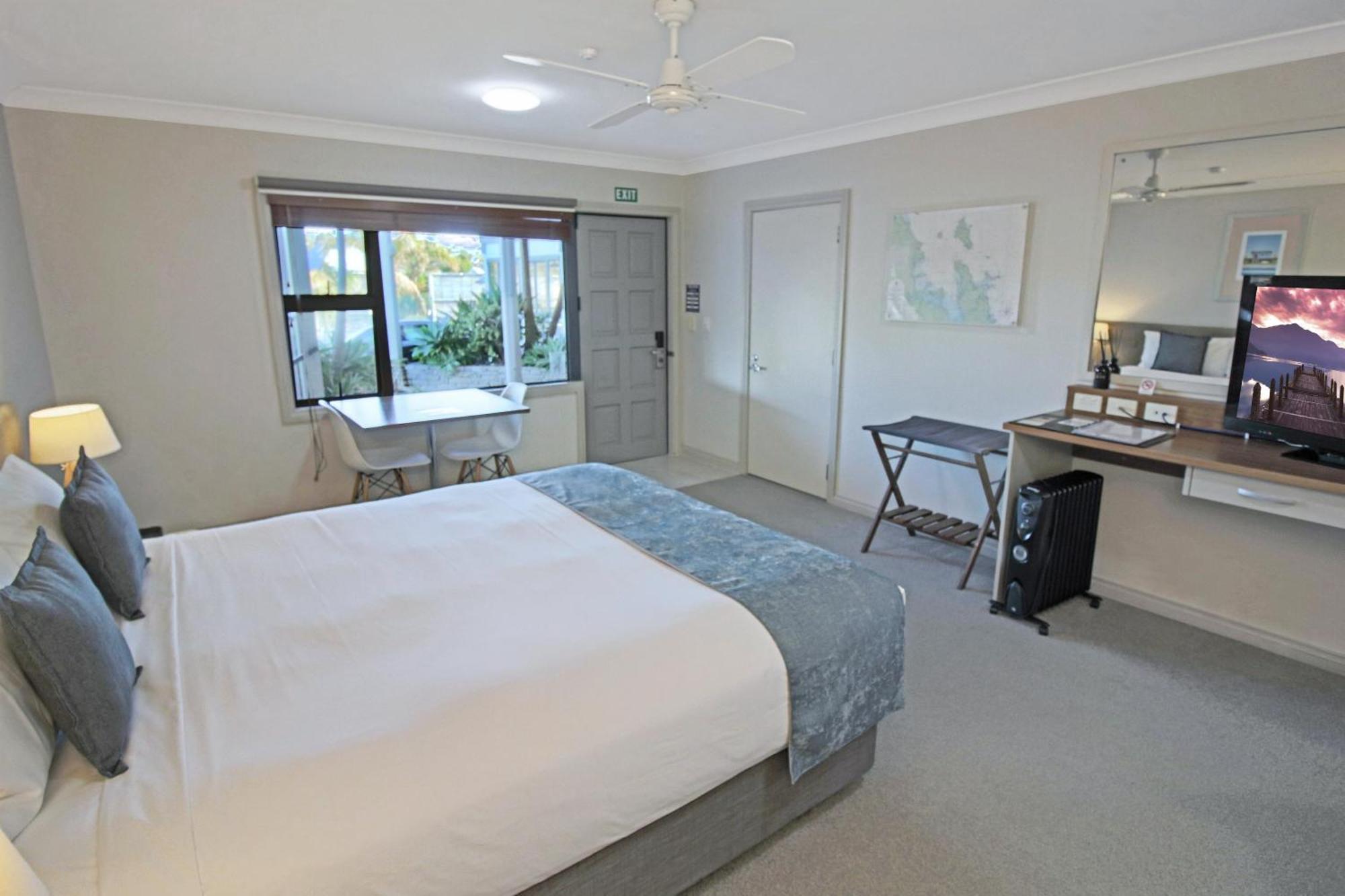 Whangaparaoa Lodge מראה חיצוני תמונה